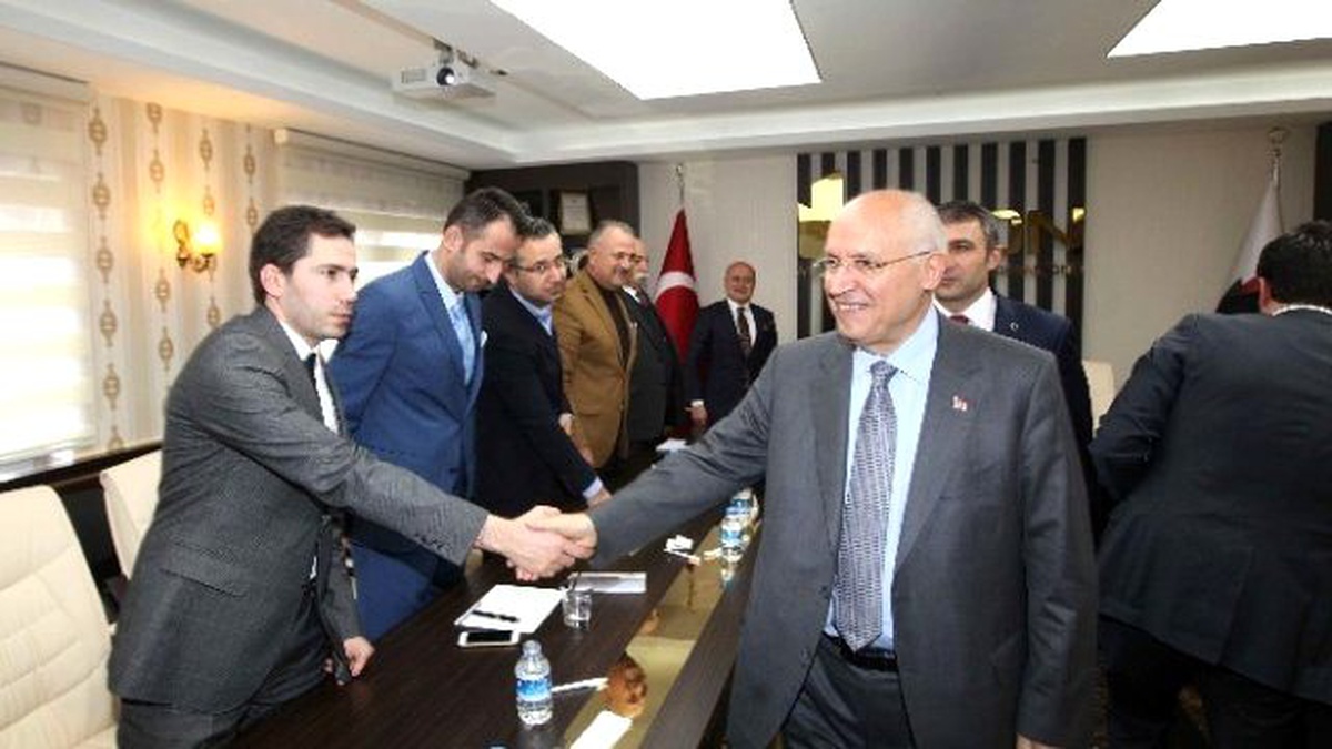 Ankara Yenimahalle Belediye Başkanı İnşaat Müteahhitlerini Dinledi