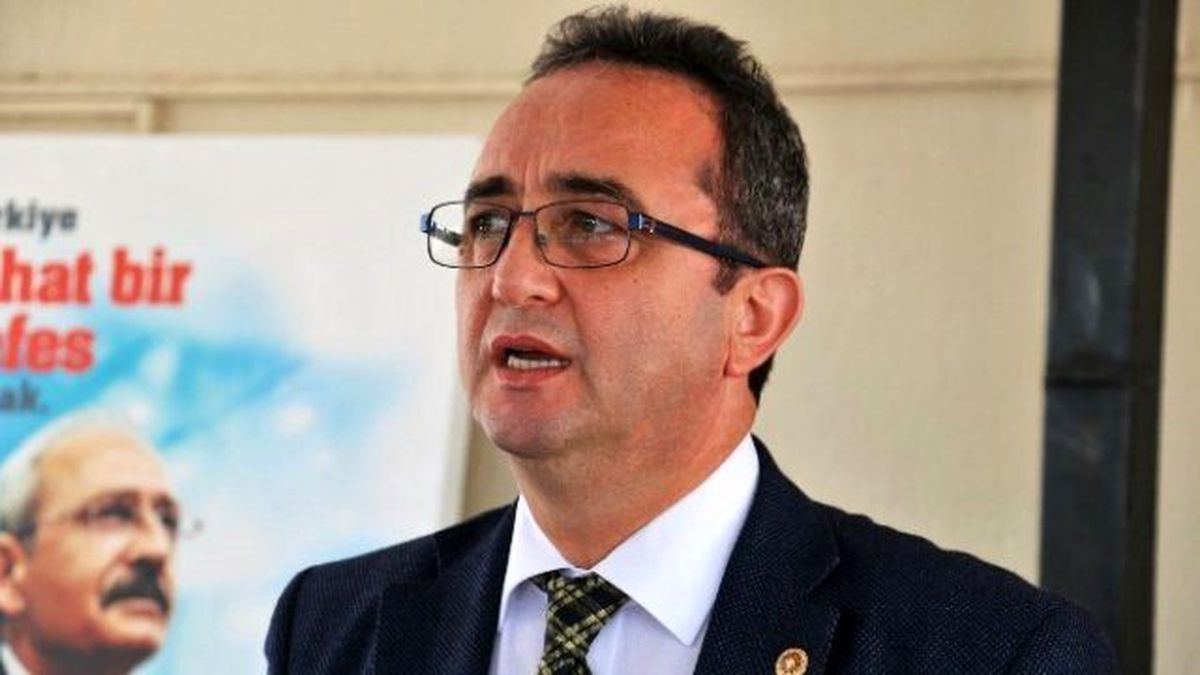 CHP\'li Tezcan\'dan Vali Ayyıldız\'a Büyükşehir Eleştirisi