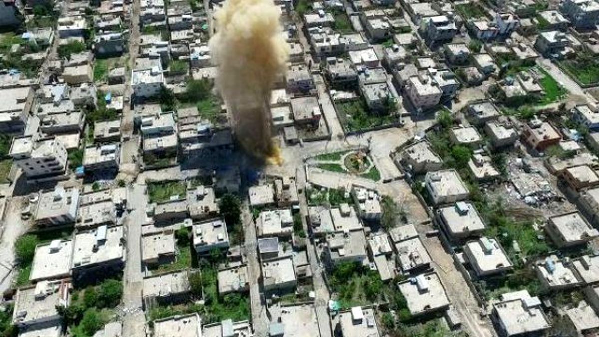 Nusaybin'de Bombalı Tuzaklar Tek Tek Temizleniyor