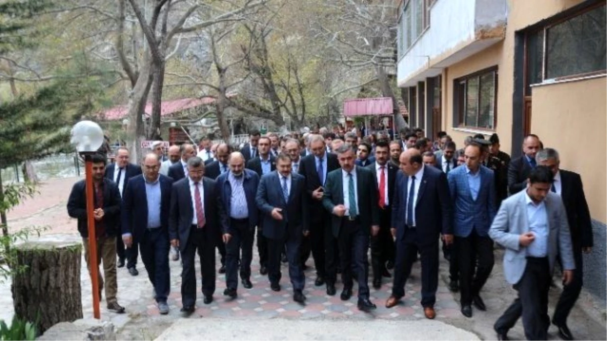 Orman ve Su İşleri Bakanı Eroğlu Niğde\'de