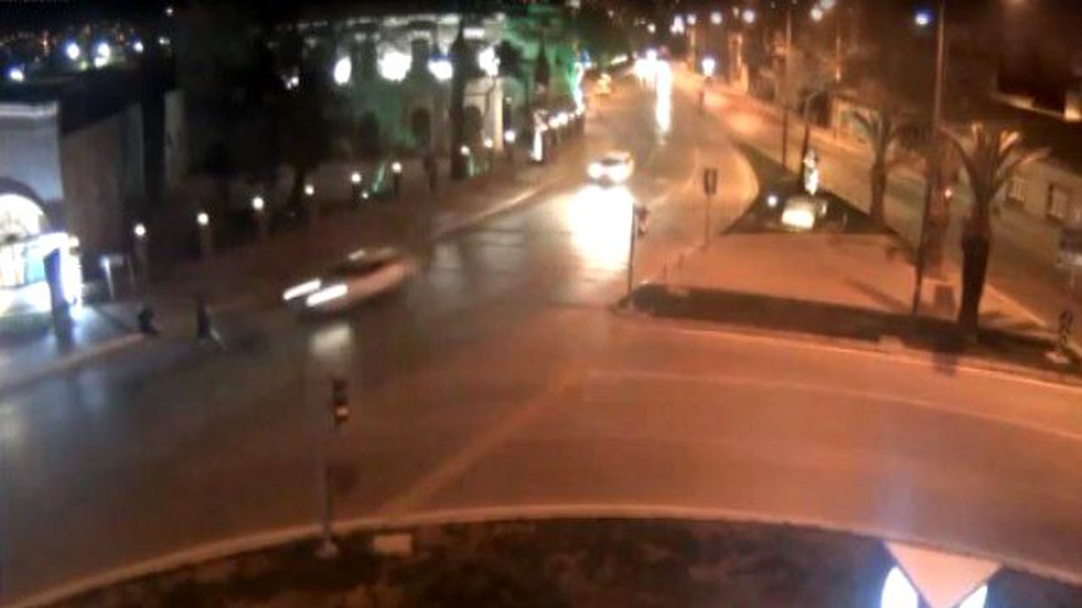 Otomobil Sürücüsü Yayaya Çarptıktan Sonra Arkasına Bile Bakmadı
