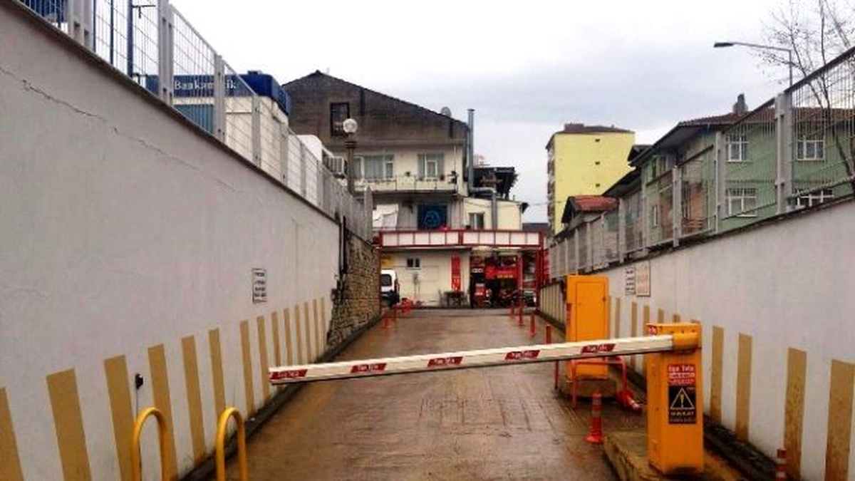 Belediye Otoparkı 7 Gün 24 Saat Hizmet Veriyor