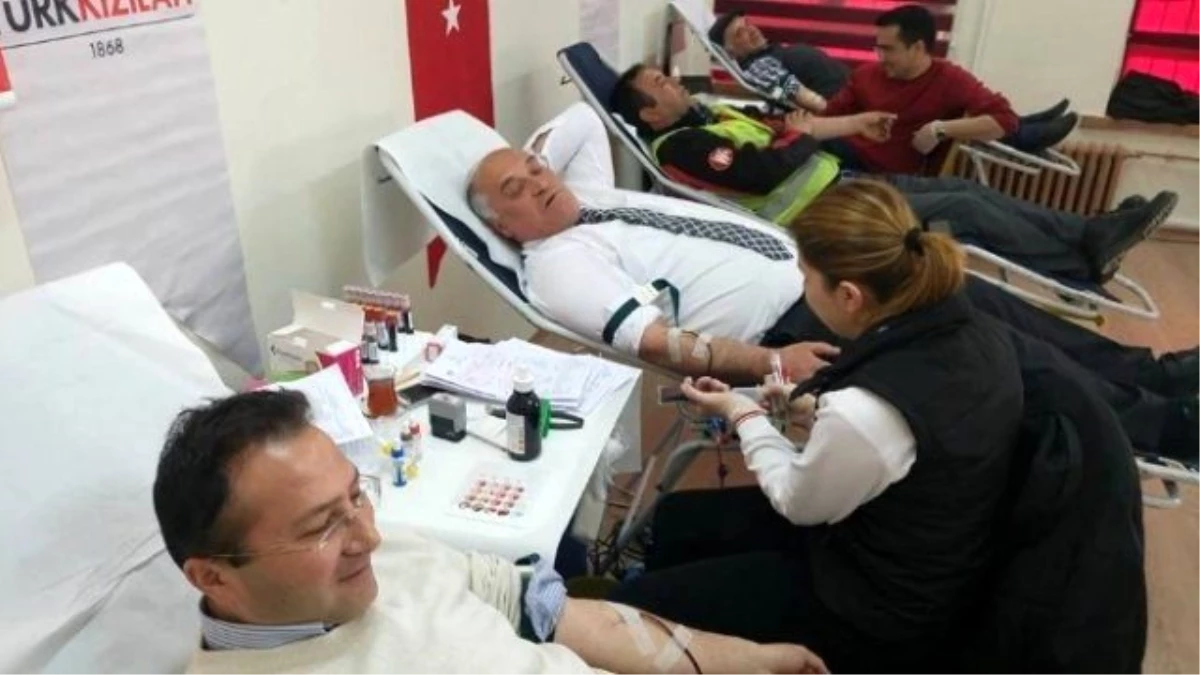Han Belediyesi\'nden Kan Bağışı