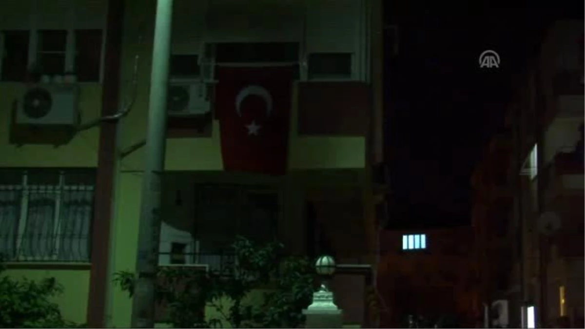 Mardin\'in Nusaybin İlçesinde Şehit Olan Jandarma Astsubay Kaya\'nın Baba Evine Acı Haber Ulaştı