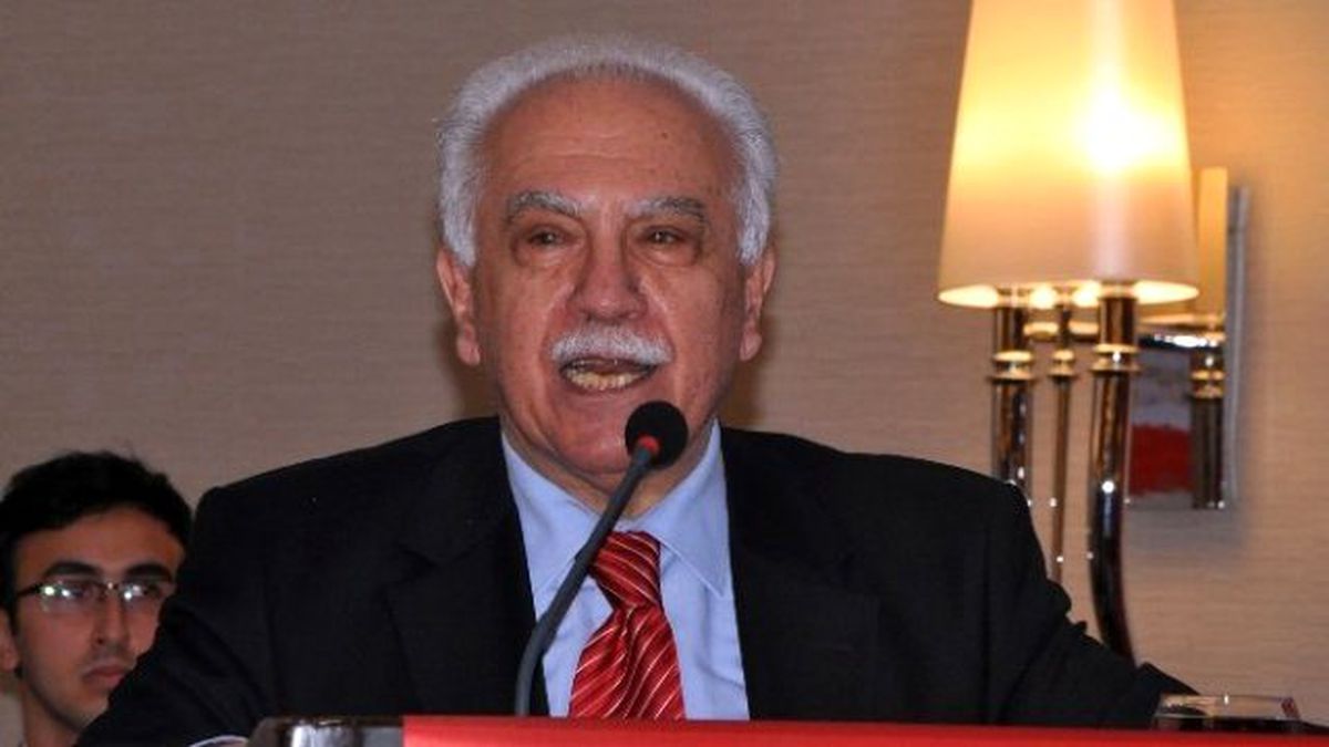 Perinçek: HDP'yi Meclise Sokmak Meclise Canlı Bomba Sokmak Demek