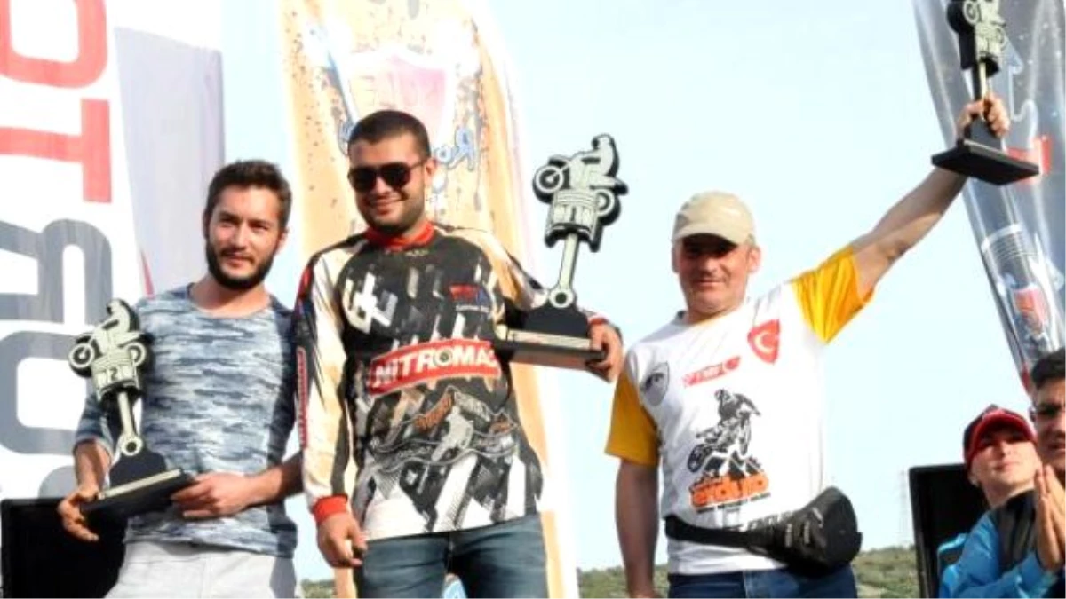 Türkiye Enduro Şampiyonası\'nda Dereceye Girenler Ödüllendirildi