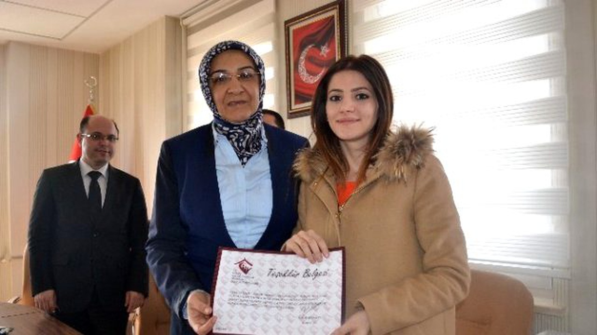 Aile ve Sosyal Politikalar İl Müdürlüğü\'nden Özel Güzide Bakım Merkezi\'ne Teşekkür Belgesi