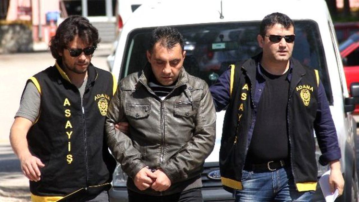 Altın Bilekliği Deneme Bahanesiyle Çaldı