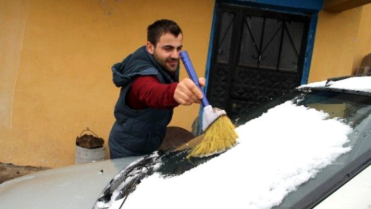 Ardahan\'da Kar ve Tipi