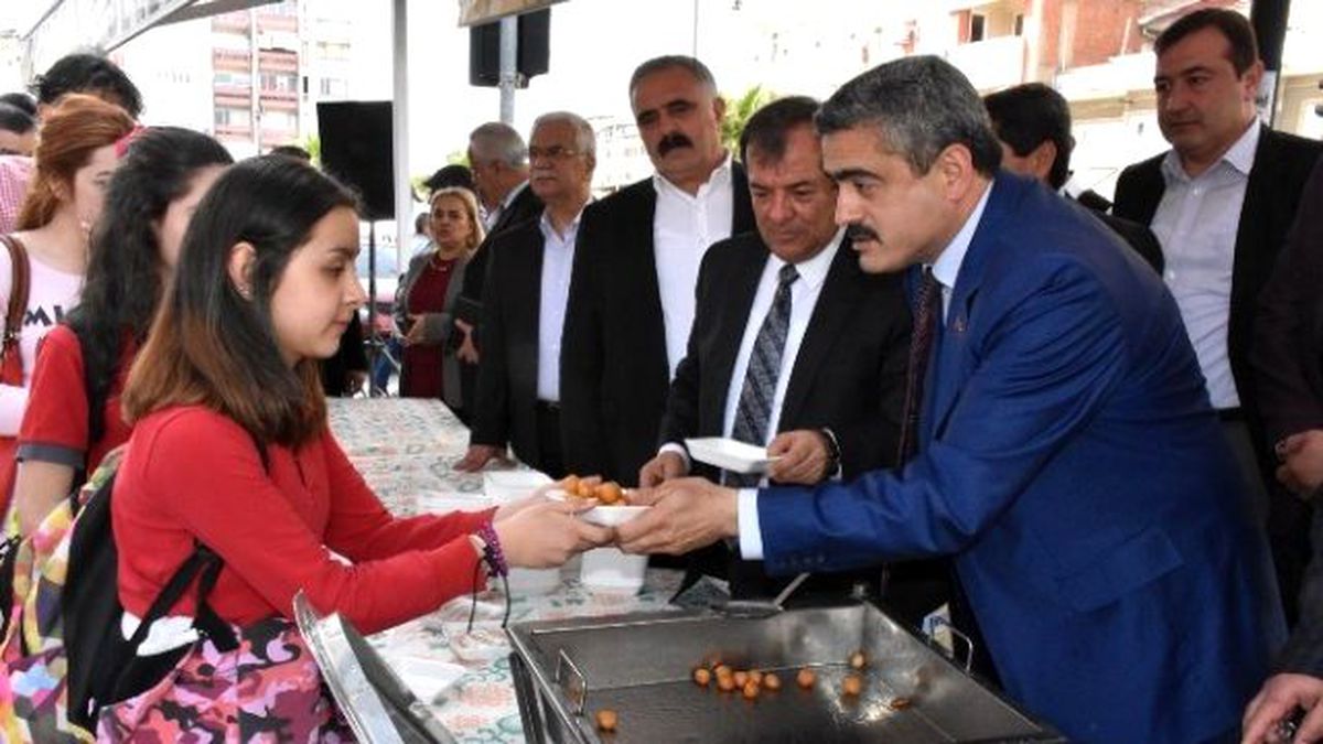 Başkan Alıcık Alparslan Türkeş\'i Unutmadı