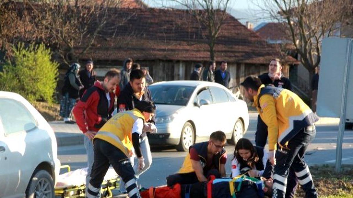 Bolu\'da Trafik Kazası: 4 Yaralı
