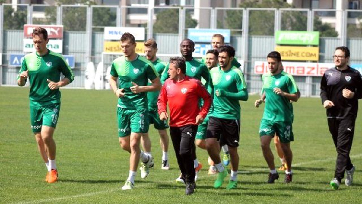 Bursaspor\'da Beşiktaş Mesaisi Başladı