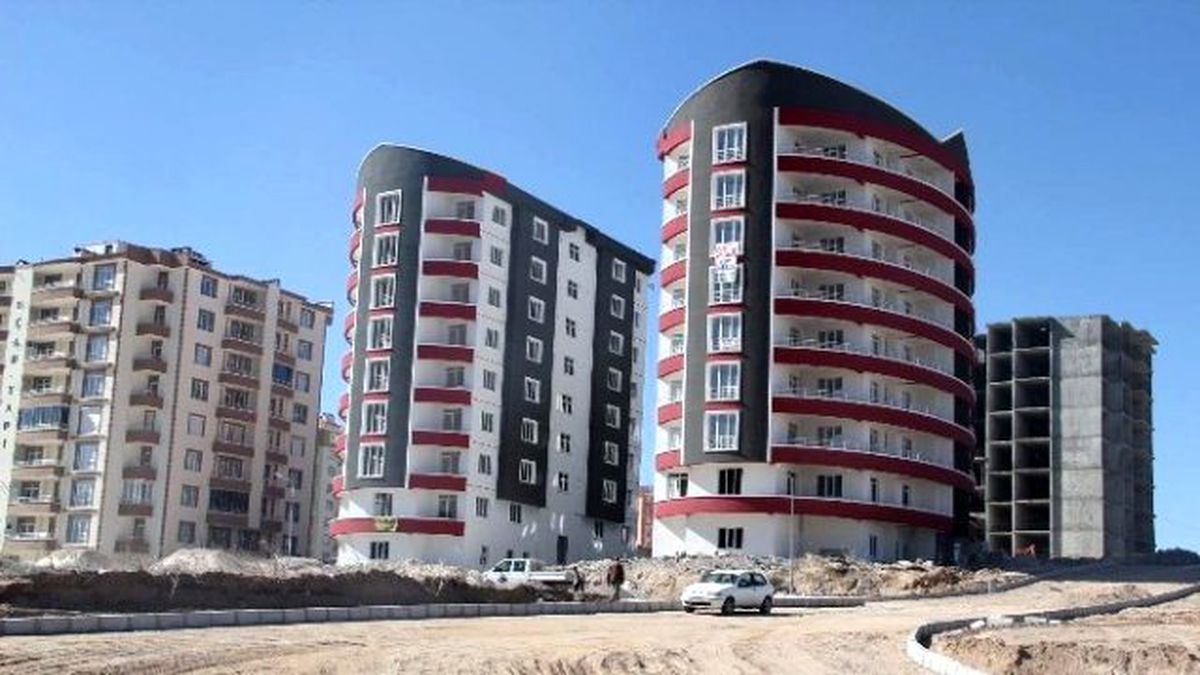 Cevher Dudayev Mahallesi\'nde Yol Düzenleme Çalışmaları Devam Ediyor
