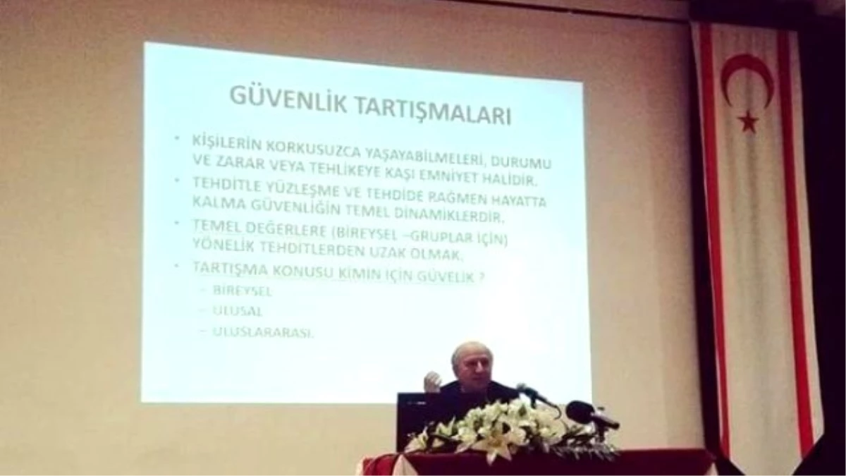 Doç. Dr. Özcan: "İstihbarat Siyasileşmeden Siyaset Üretimine Hizmet Etmeli"