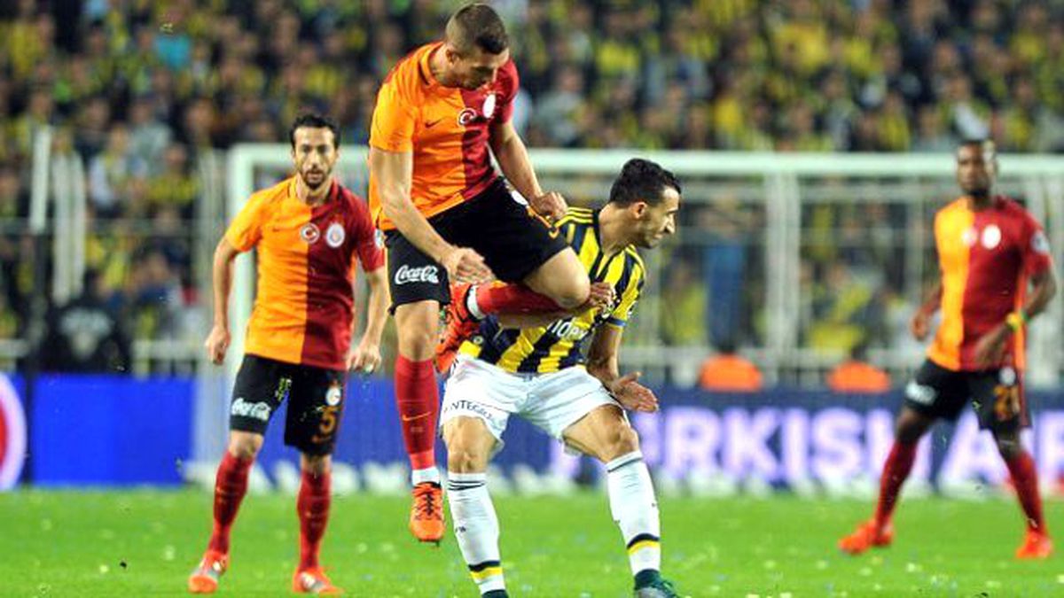 Galatasaray-Fenerbahçe Derbisi Saat Kaçta Oynanacak