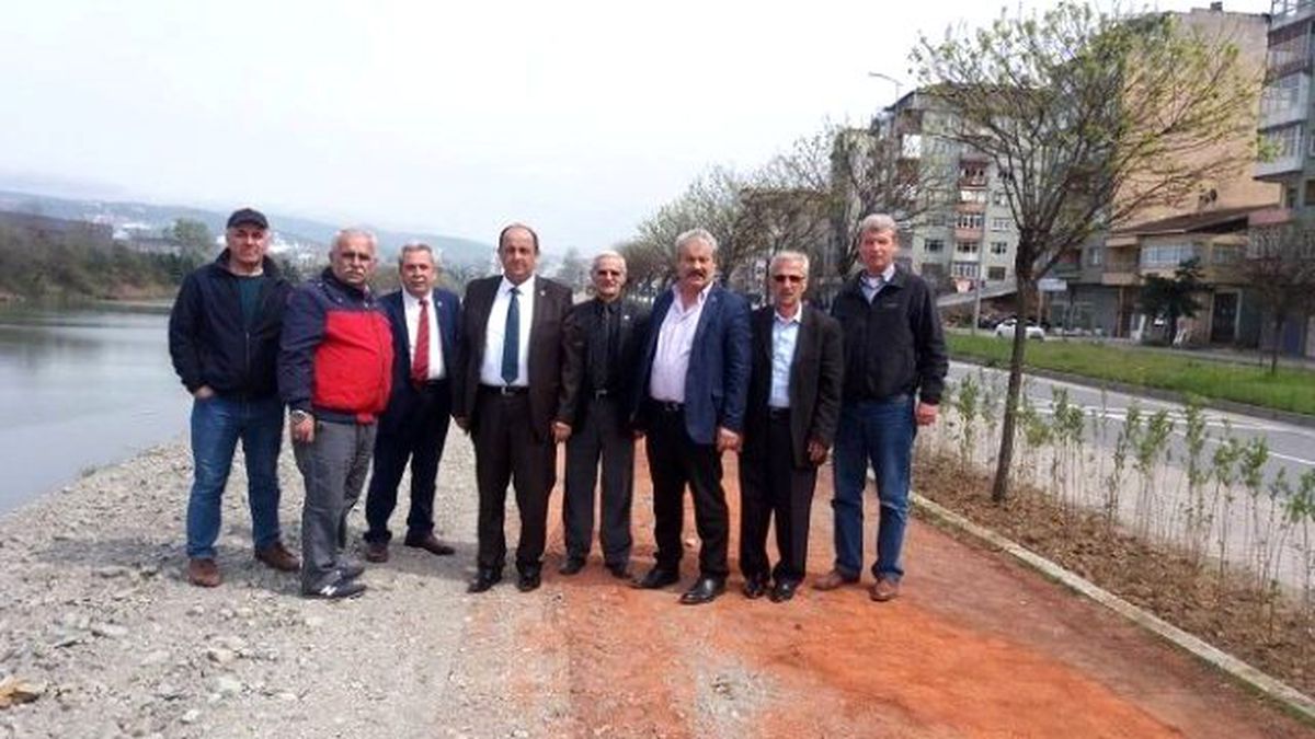Gülüç Sahilinde Çalışmalar Devam Ediyor