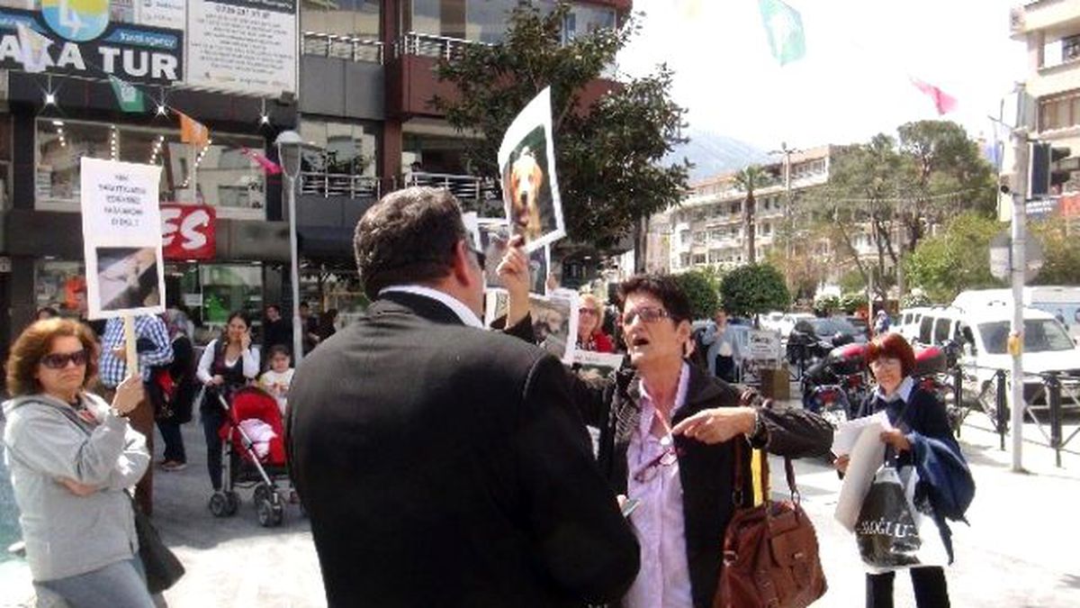 Hayvan Hakları Savunucusundan İlginç Tepki