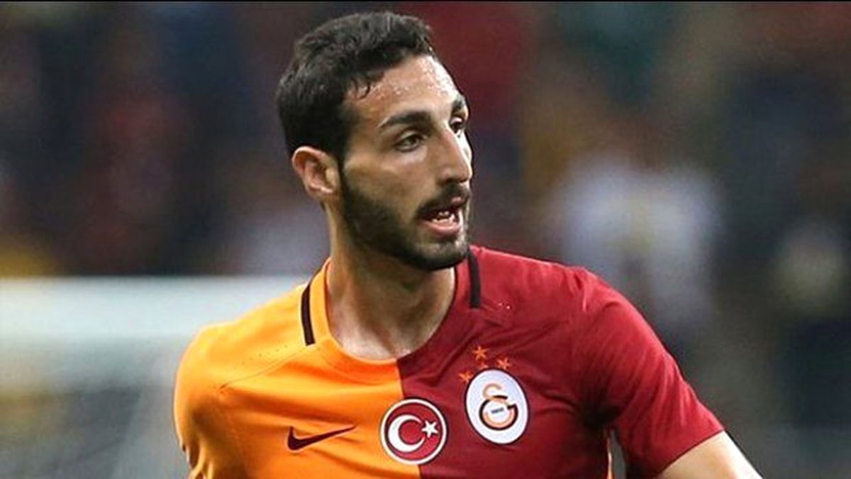 İki Top Kaptırdı, Bileti Kesildi