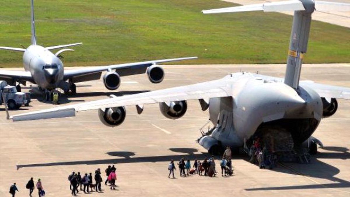 İncirlik\'te Asker Ailesi Sivil ABD\'li Kalmadı