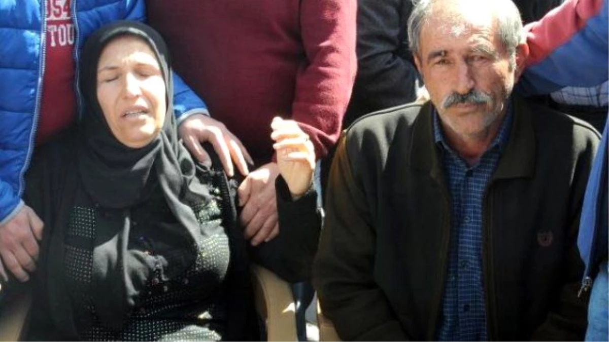 Kayseri\'de Şehit Uzman Çavuş Mehmet Polat Gözyaşlarıyla Toprağa Verildi