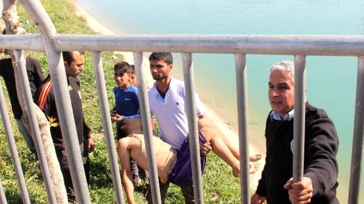 Polis ile Çocuk Ele Ele Hayat Kurtardı