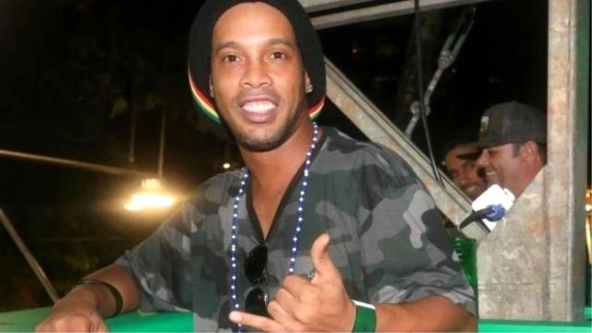 Ronaldinho Kabile Takımına Transfer Oldu