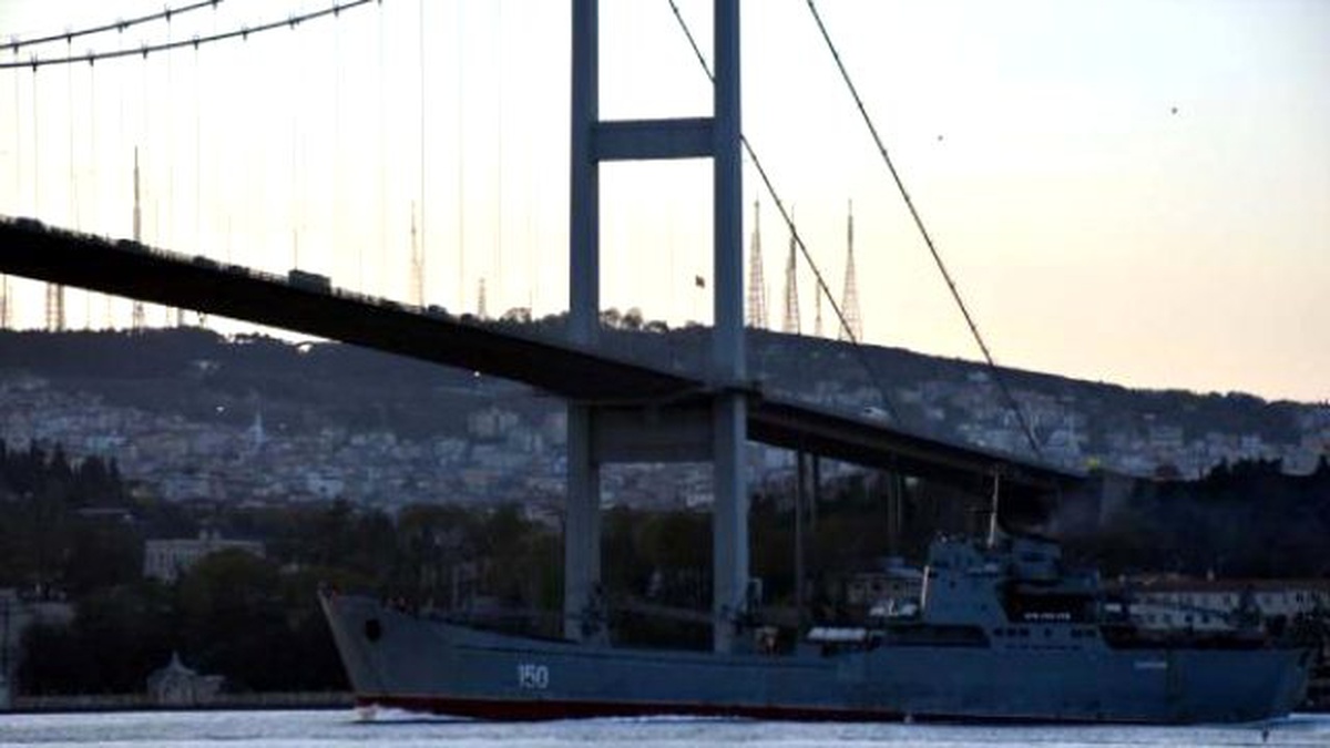 Rus Gemisi Sıkı Güvenlik Önlemi Altında Geçiş Yaptı