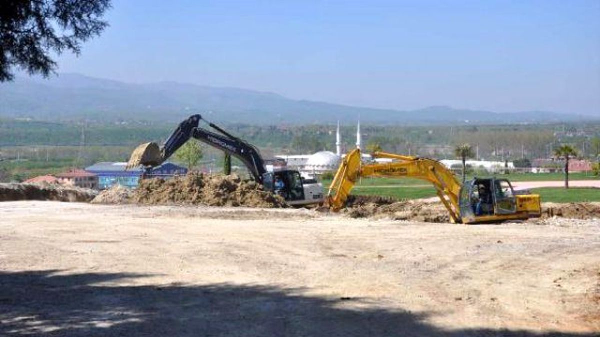 Söylentiler Üzerine Define Aramaya Başladı