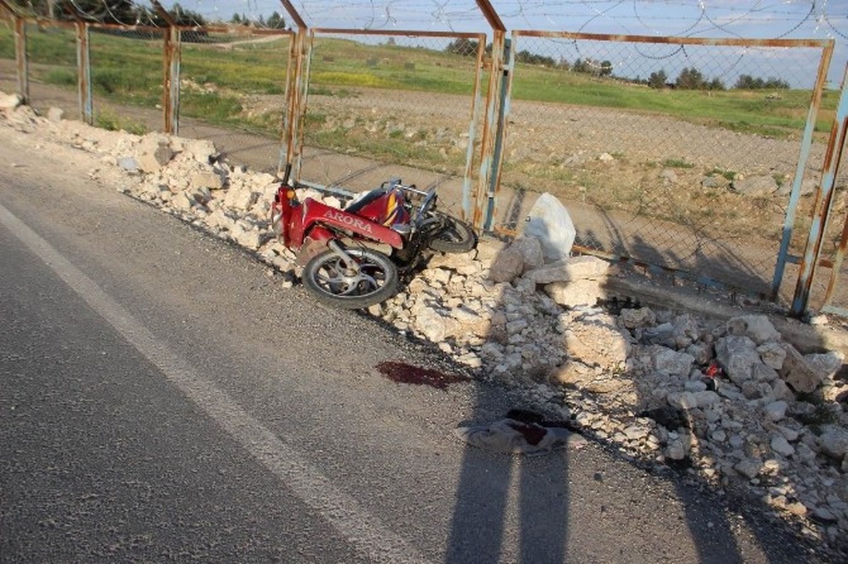 Takla Atan Motosikletin Sürücüsü Yaralandı