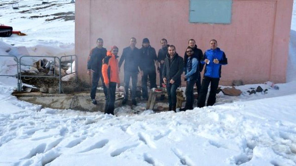 Tatvan\'da Kayak Keyfi Devam Ediyor