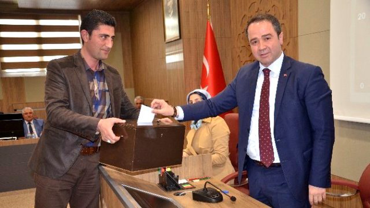 Tokat İl Genel Meclisi Sandık Başına Gitti