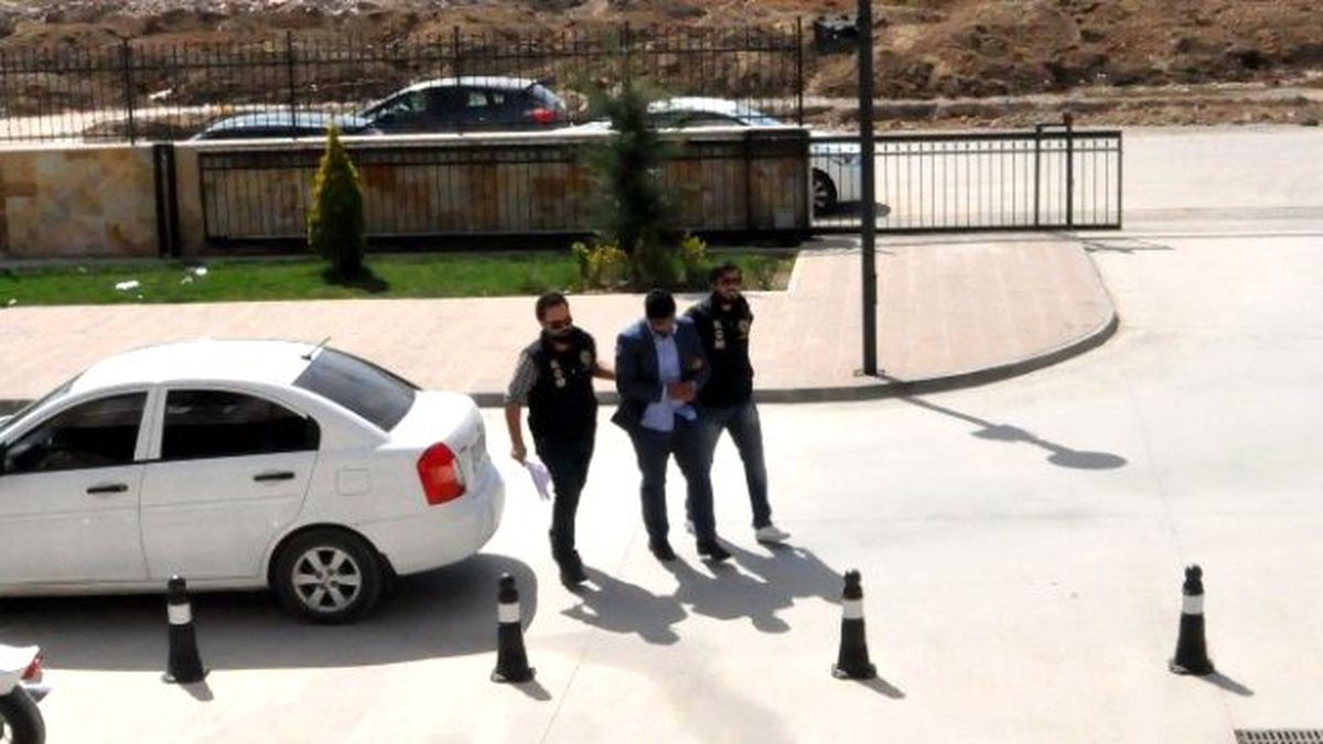 Uşak Polisi 4 Kilo Esrar Ele Geçirdi