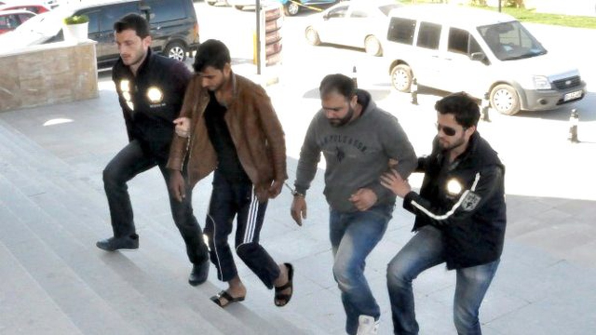 Uşak\'taki Uyuşturucu Operasyonunda 4 Tutuklama