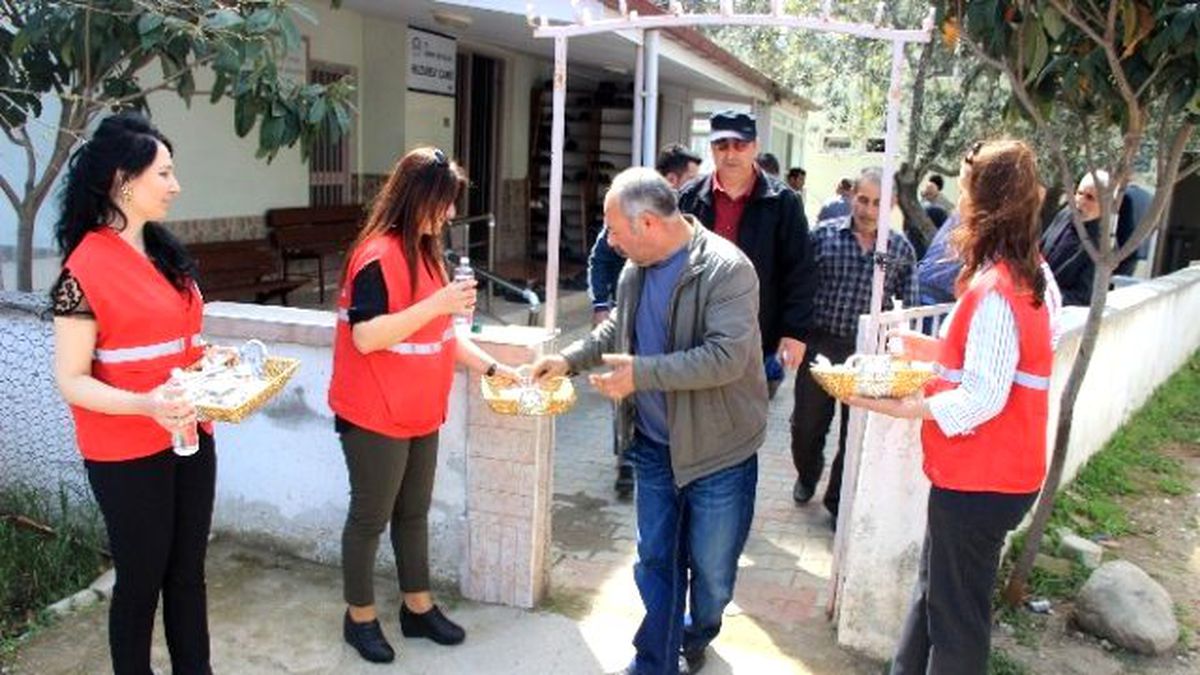 Vakıftan Anlamlı Hayır