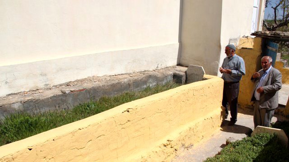 9 Metrelik Mezara Ziyaretçi Akını