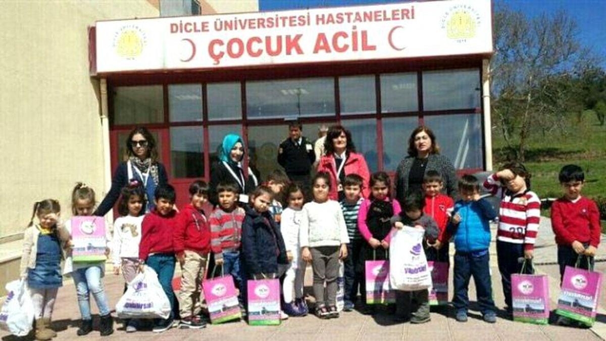 Anaokulu Öğrencilerinden Anlamlı Yardım