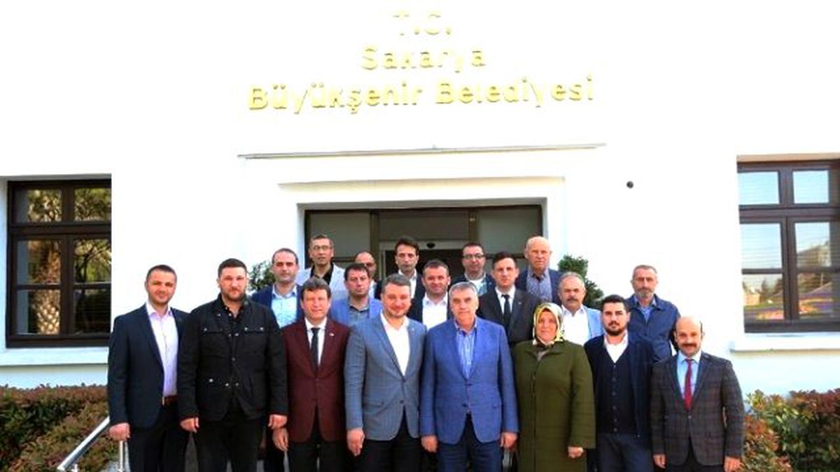 Başkan Toçoğlu AK Parti Serdivan Teşkilatını Ağırladı