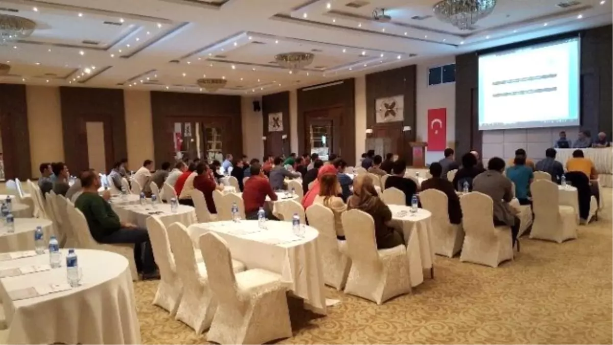 Büyükşehir\'de Eğitim Seminerleri Sürüyor