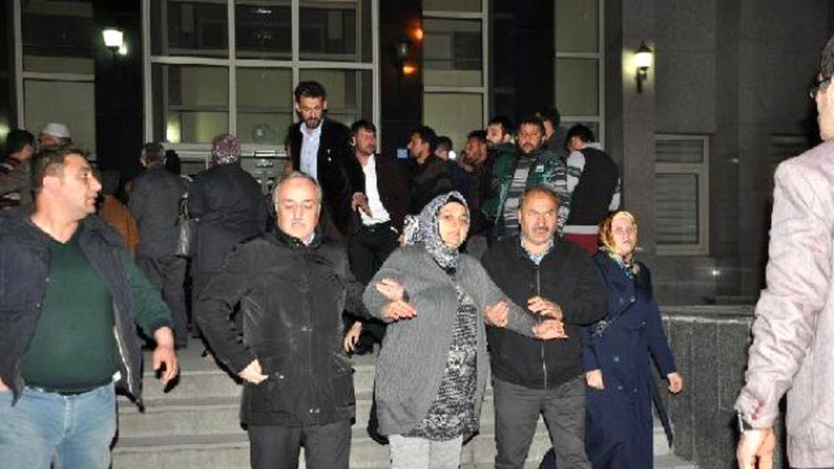 Çorum\'da Fetö/pdy Operasyonunda 14 Kişi Tutuklandı