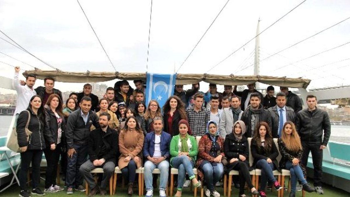 Erbil Türkmenleri Yavuzaslan ile Bir Araya Geldi