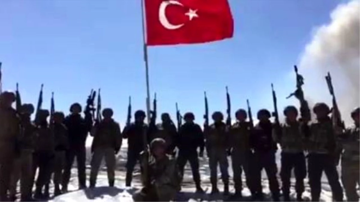 Güvenlik Güçleri, Türk Bayrağı Altında Yüksekova\'yı Marşla İnletti
