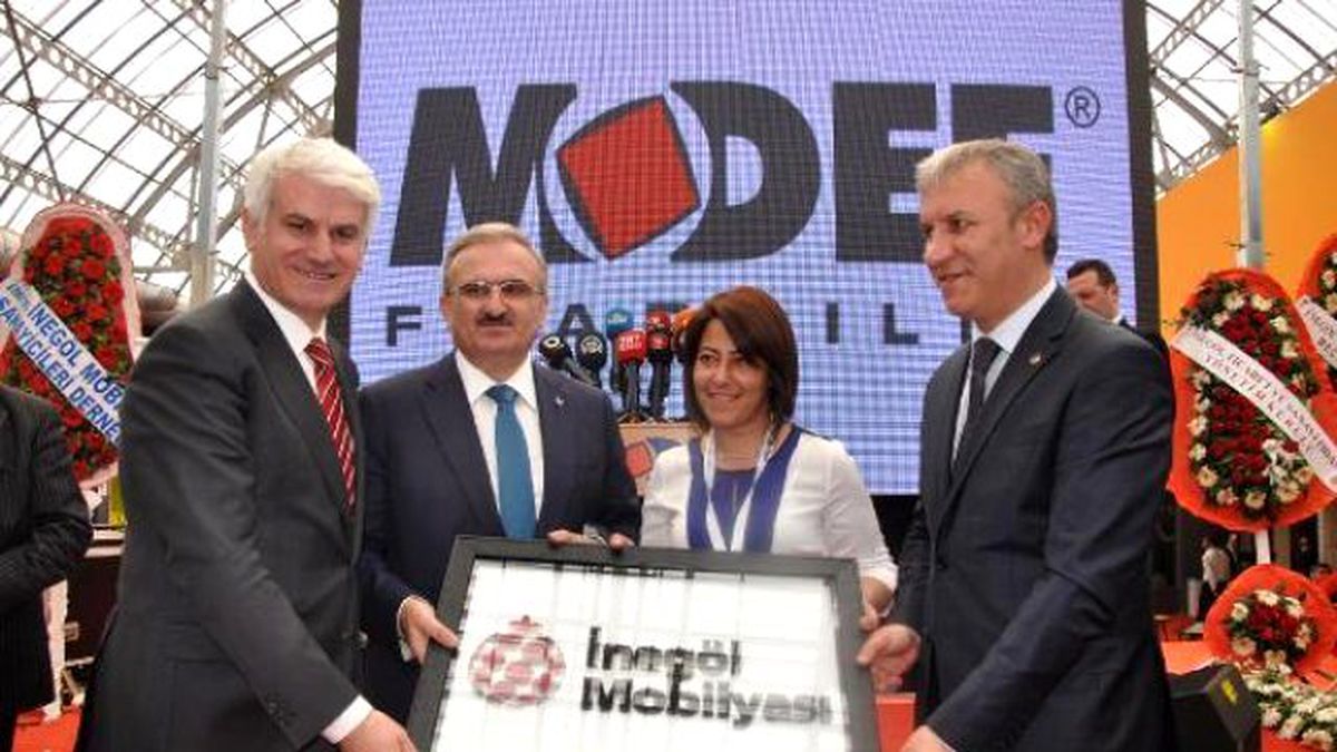 İnegöl\'de Modef Fuarı Açıldı