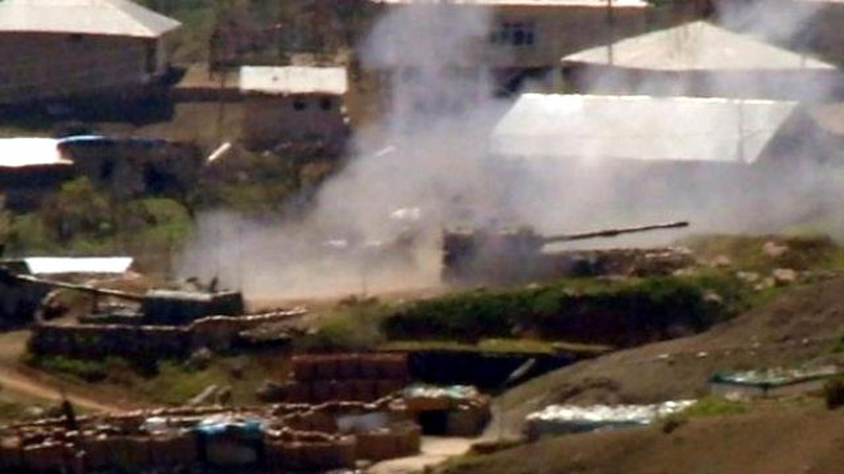 Şemdinli\'den Irak\'taki PKK Hedefleri Top Atışıyla Vuruldu