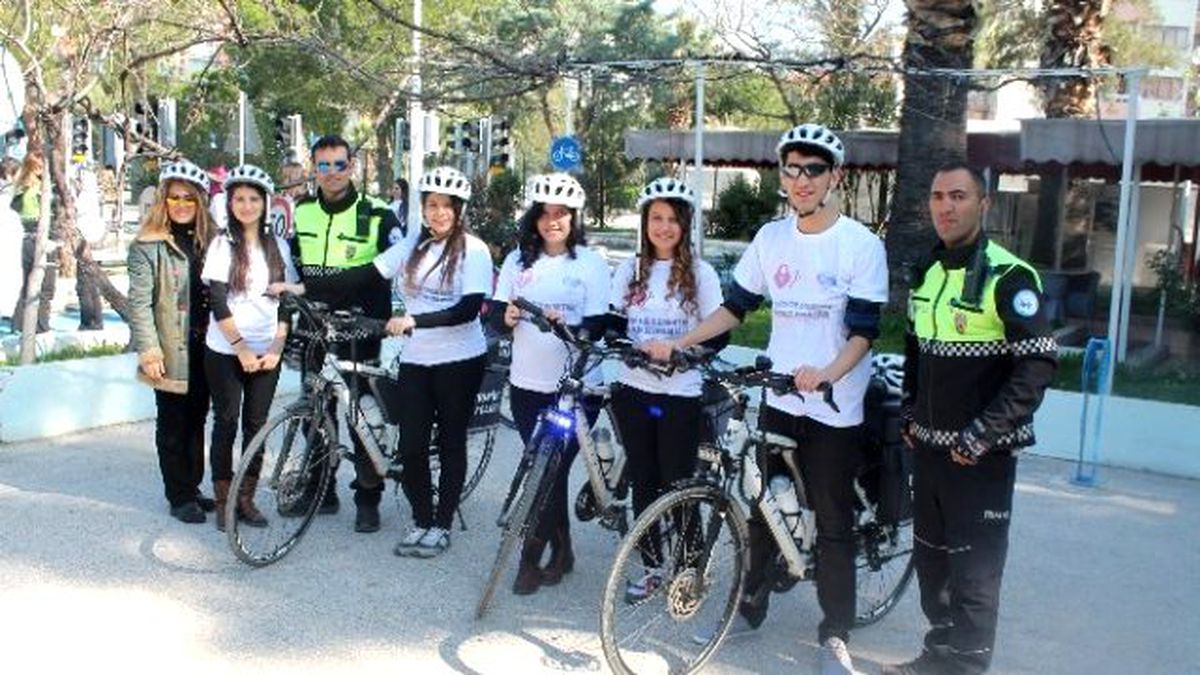 Liseli Öğrencilerden Bisiklet Seferberliği
