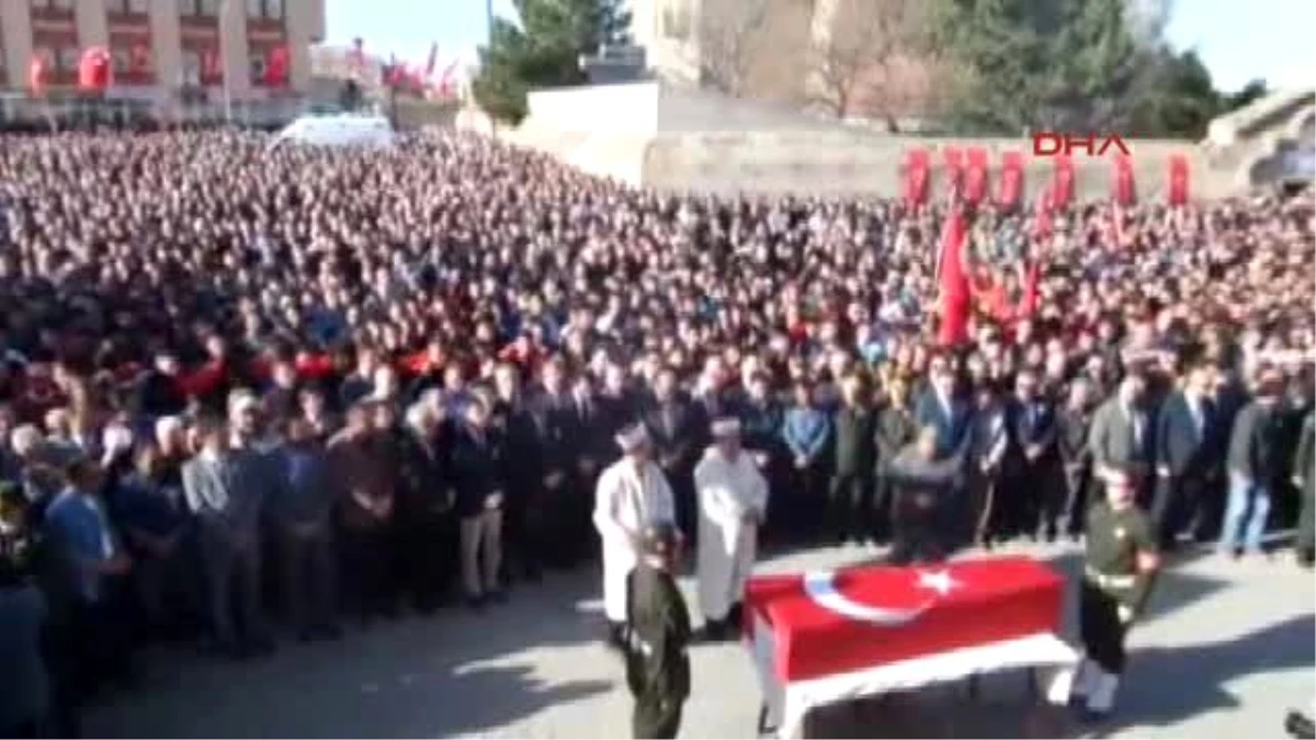 Nevşehir Şehit Astsubay, Nevşehir\'de Gözyaşlarıyla Toprağa Verildi