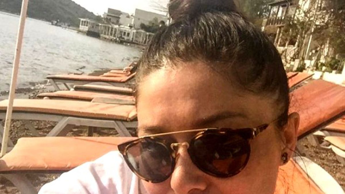 Paramparça'dan Olaylı Ayrılan Nurgül Yeşilçay, Tatil Sezonunu Erken Açtı