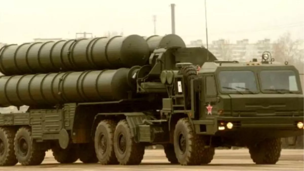 Rusya İran\'a S-300 Füzeleri Gönderiyor