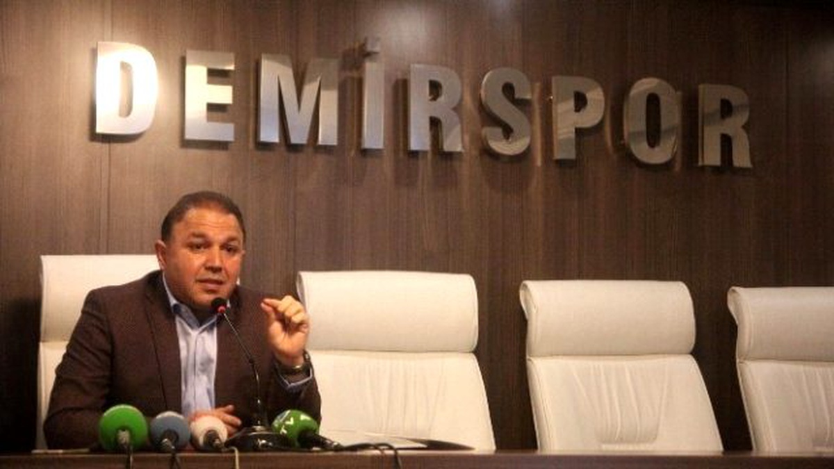 Sözlü: "Zirvenin Maçları Aynı Saatte Oynanmalı"