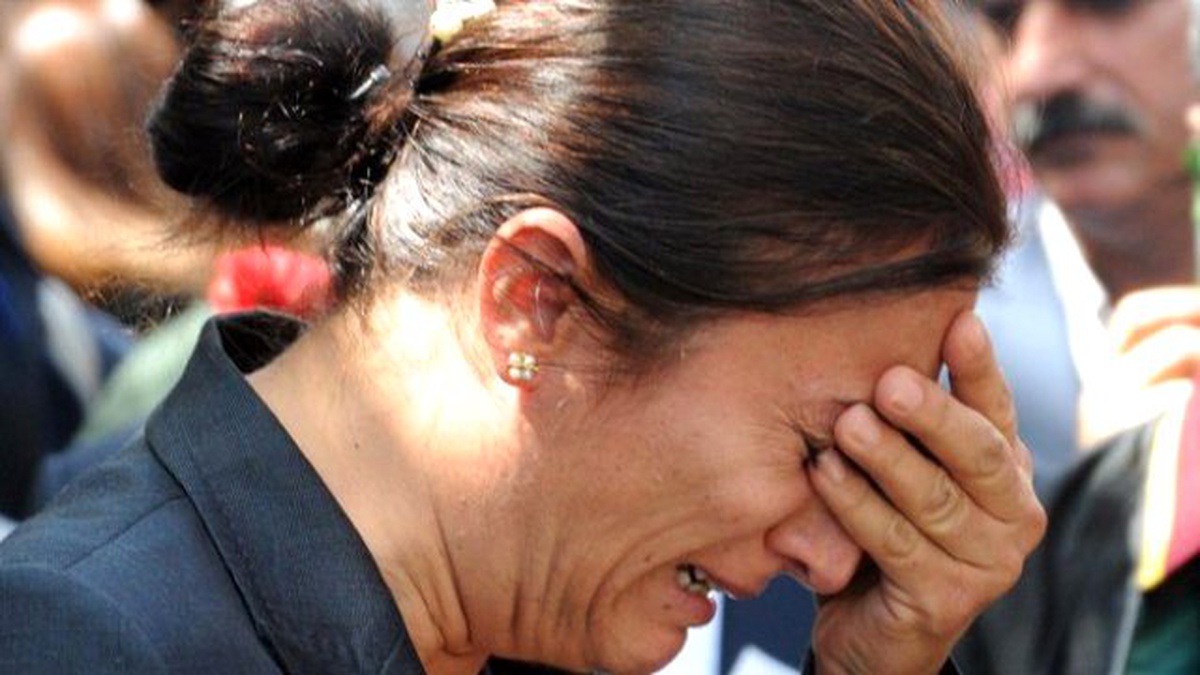 Türkan Elçi İlk Kez Gittiği Eşinin Vurulduğu Sokakta Gözyaşı Döktü
