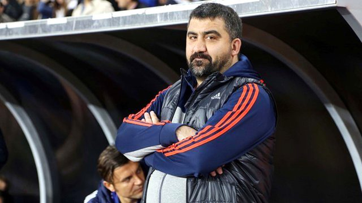 Ümit Özat: Oyunculara İstediğim Kadar İzin Veririm, Aptal Aptal Konuşuyorlar